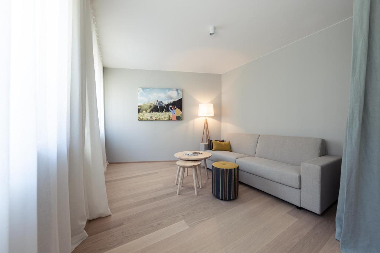 Solis Apartments Lana Eksteriør bilde